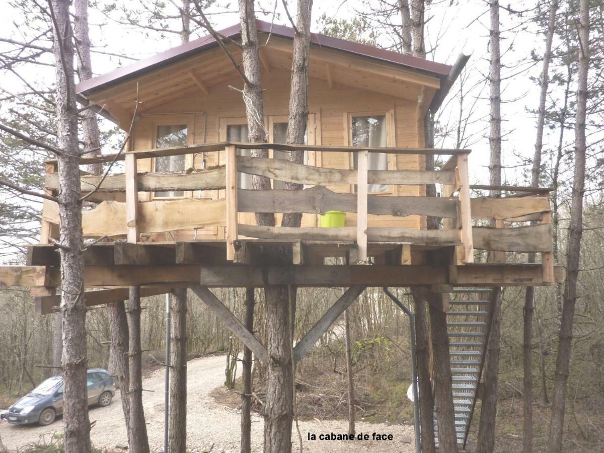 ホテル Domaine De Couchenoire Joux-la-Ville エクステリア 写真